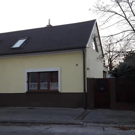 Apartament * Piest'any